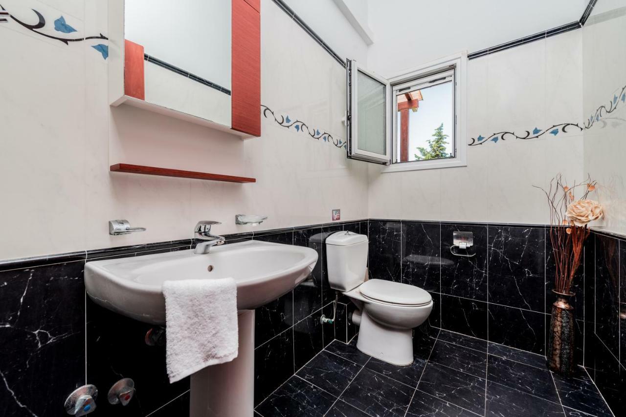 Leone Luxury Villas Kalamákion Buitenkant foto